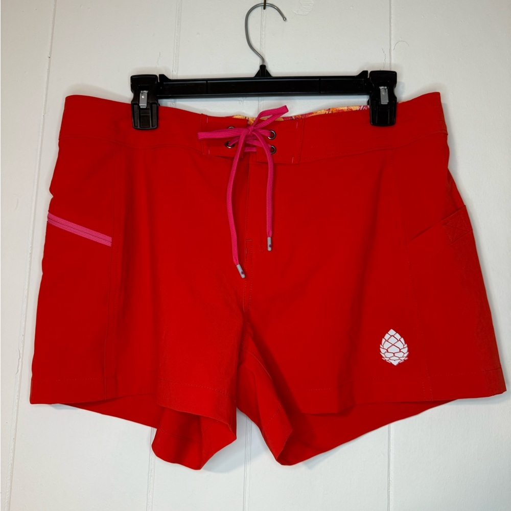 New without tags Stio Women's Red Boardshorts with Drawstring